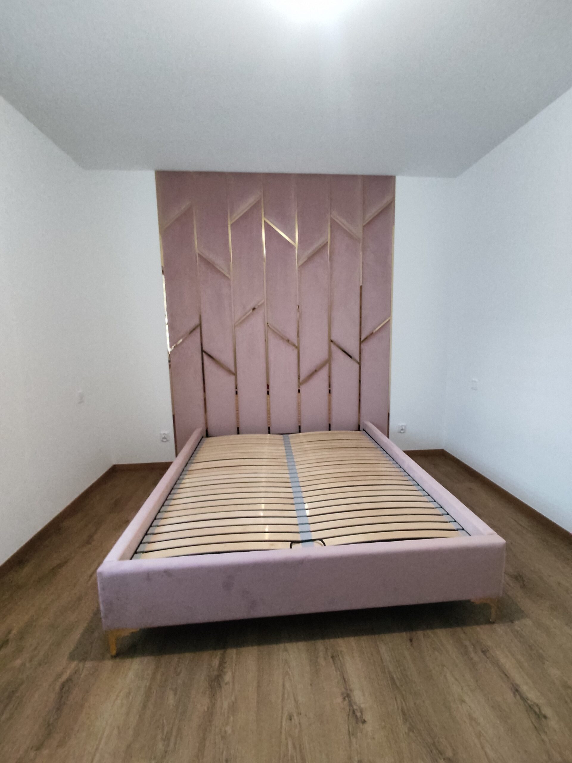 łóżko tapicerowane na wymiar Stol-Tap